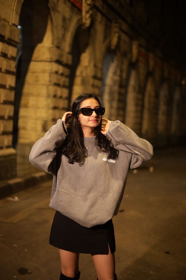 Storm Chaser Oversized sweatshirt