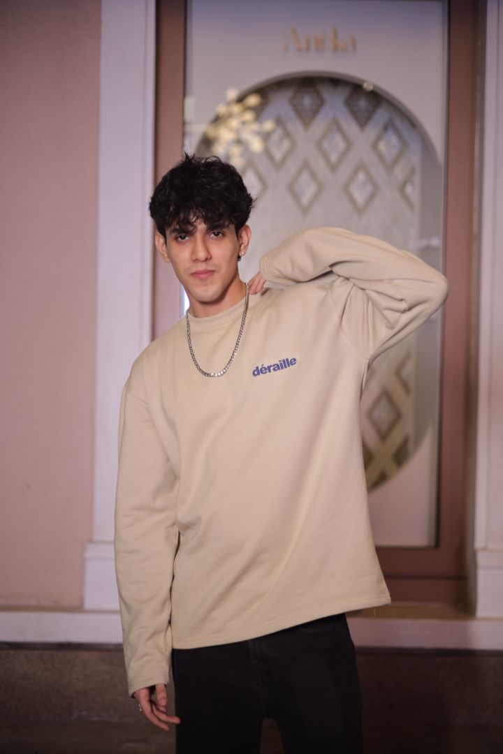 Smoky Street Oversized Sweatshirt